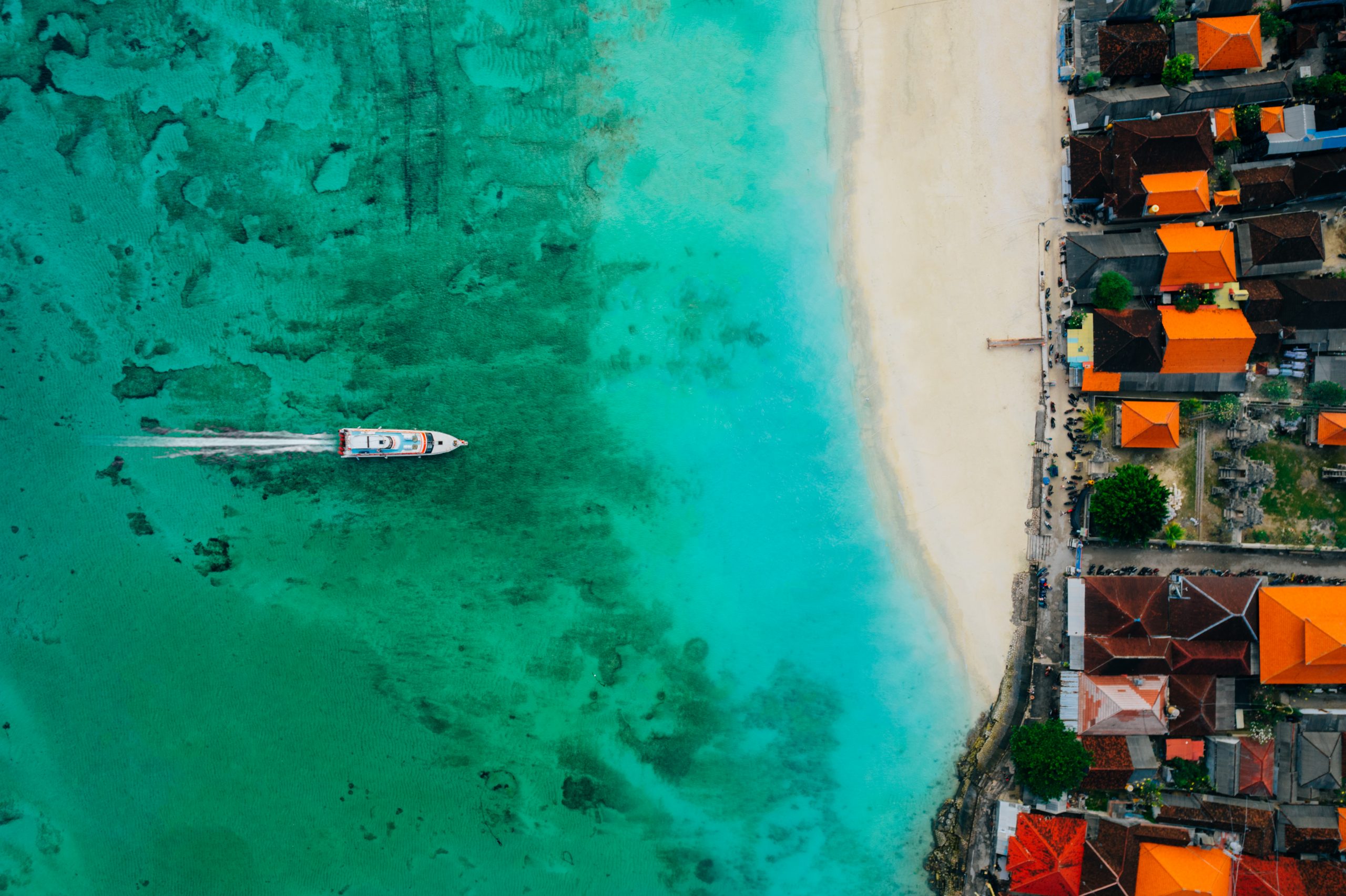 rocky cruise lembongan